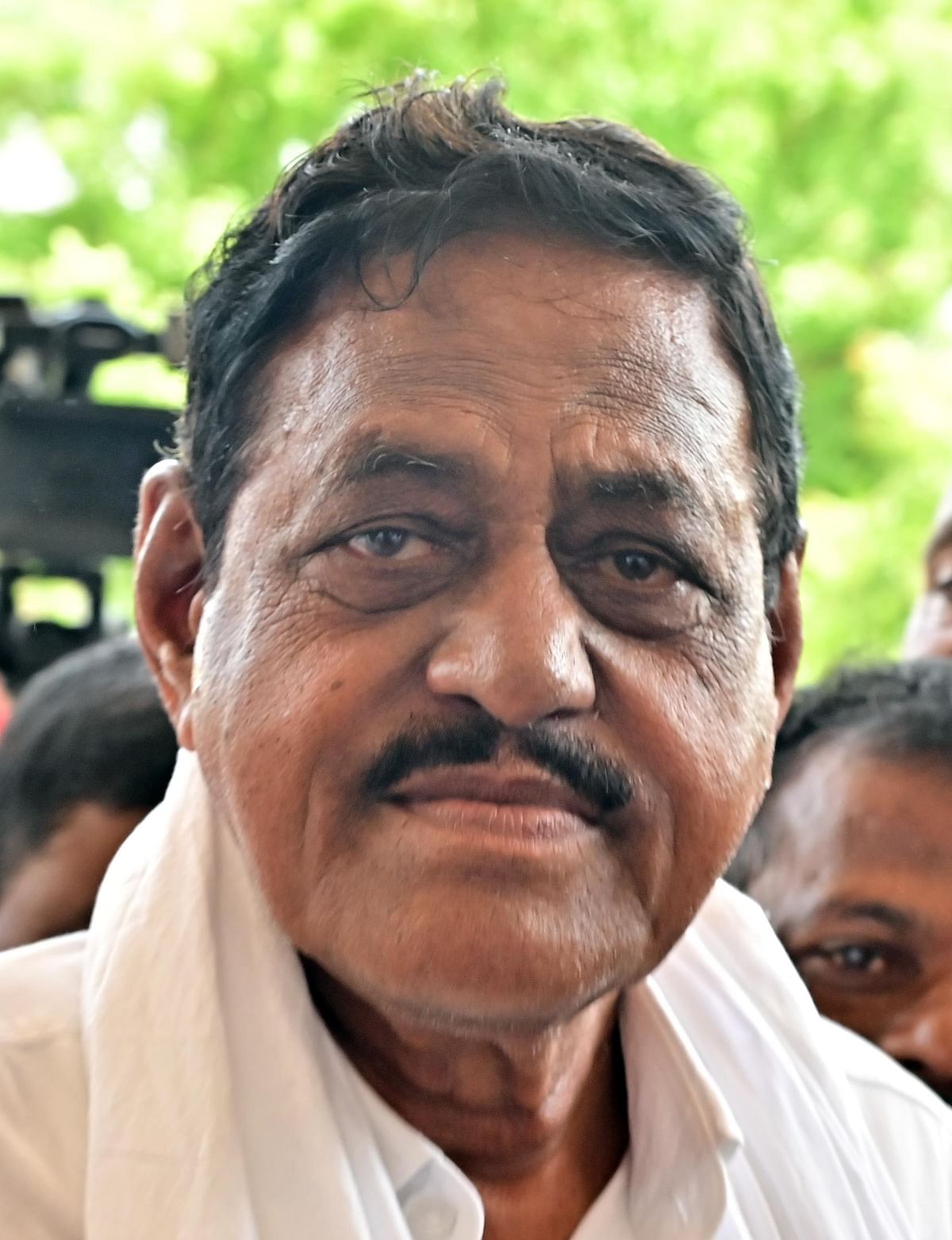ಡಿ.ಜಿ.ಶಾಂತನಗೌಡ  