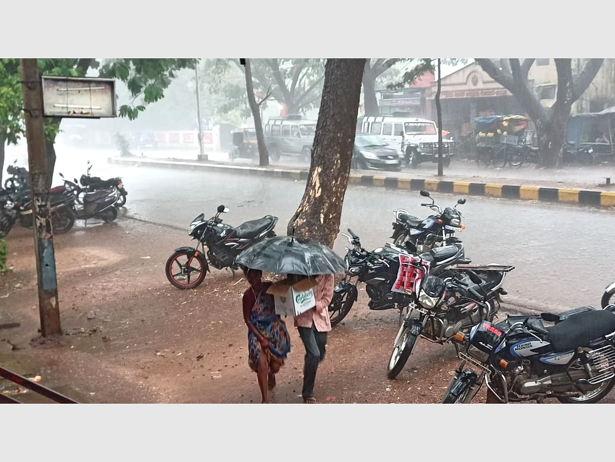ಬೀದರ್‌: ತಂಪೆರೆದ ಬಿರುಗಾಳಿ ಸಹಿತ ಜೋರು ಮಳೆ

