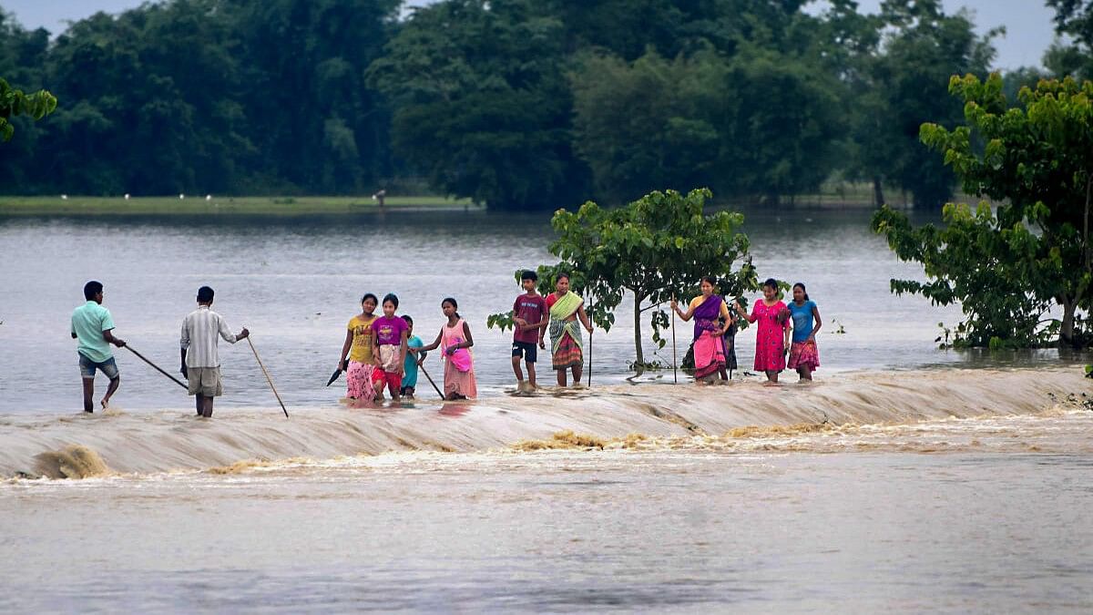 Assam Floods | ಅಸ್ಸಾಂ ಪ್ರವಾಹ: 35 ಸಾವಿರಕ್ಕೂ ಹೆಚ್ಚು ಮಂದಿ ಸ್ಥಳಾಂತರ