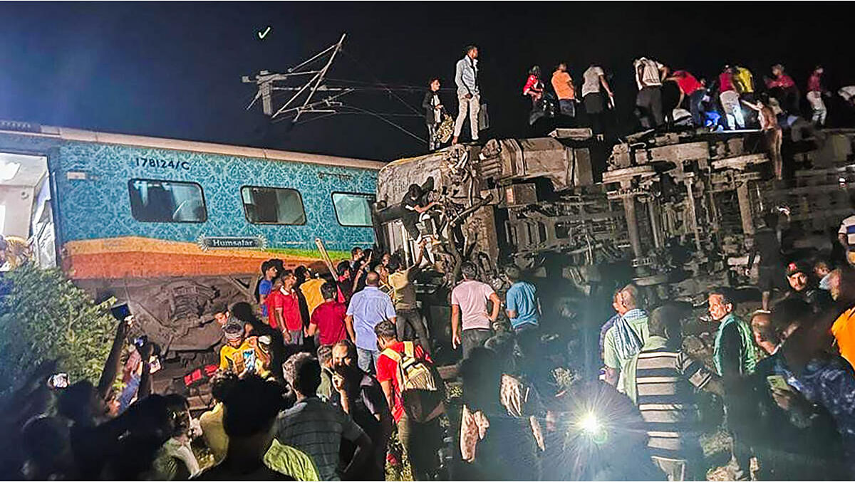 Odisha Train Accident: ಒಡಿಶಾದ ಬಾಲಸೋರ್‌ನಲ್ಲಿ ರೈಲು ಅಪಘಾತ, 233 ಮಂದಿ ಸಾವು
