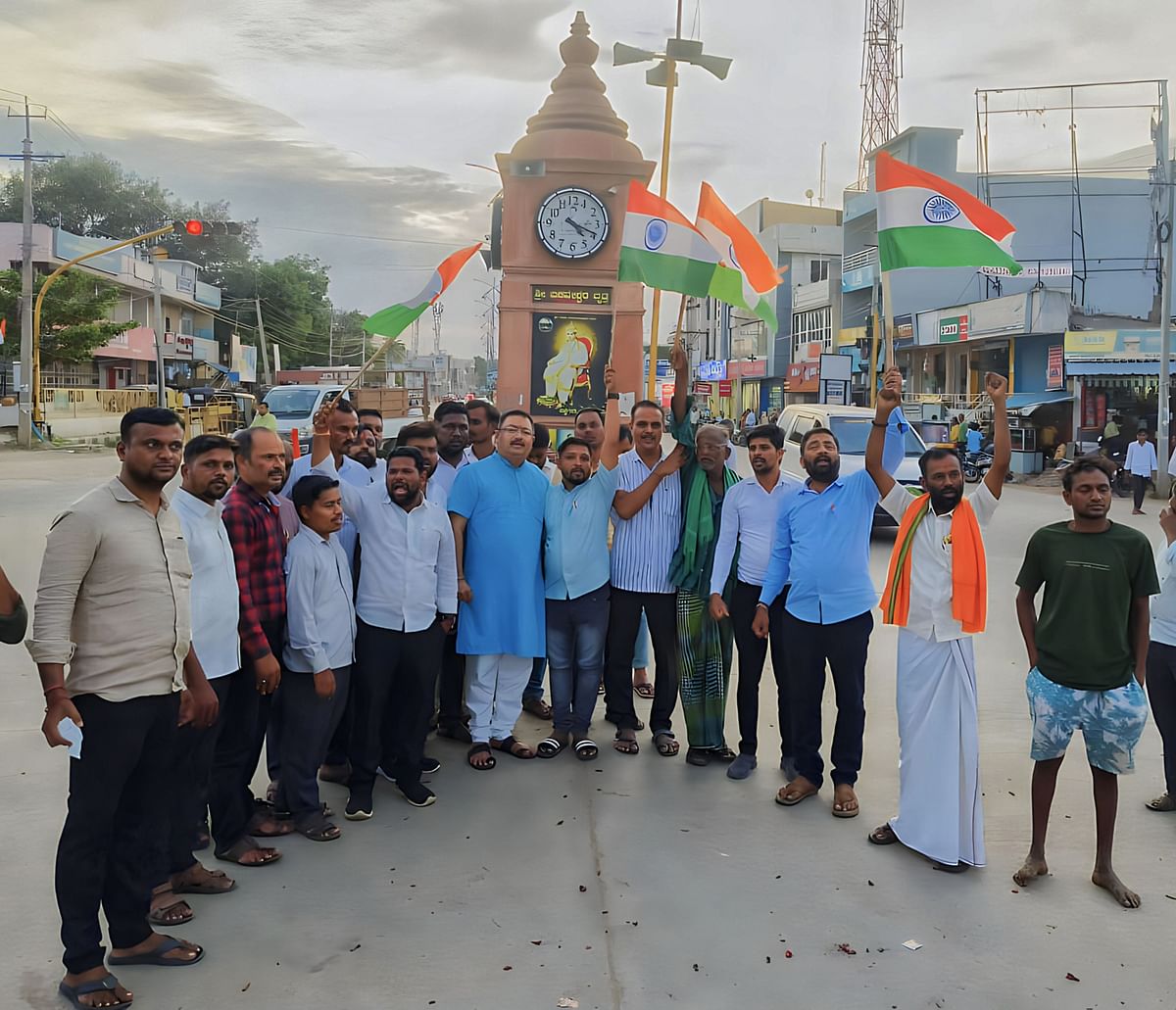 ಚಂದ್ರನ ಅಂಗಳಕ್ಕೆ ವಿಕ್ರಮ್ ಕಾಲಿಟ್ಟ ಬಳಿಕ ಕೊಪ್ಪಳದಲ್ಲಿ ಬಿಜೆಪಿ ಕಾರ್ಯಕರ್ತರ ಸಂಭ್ರಮ