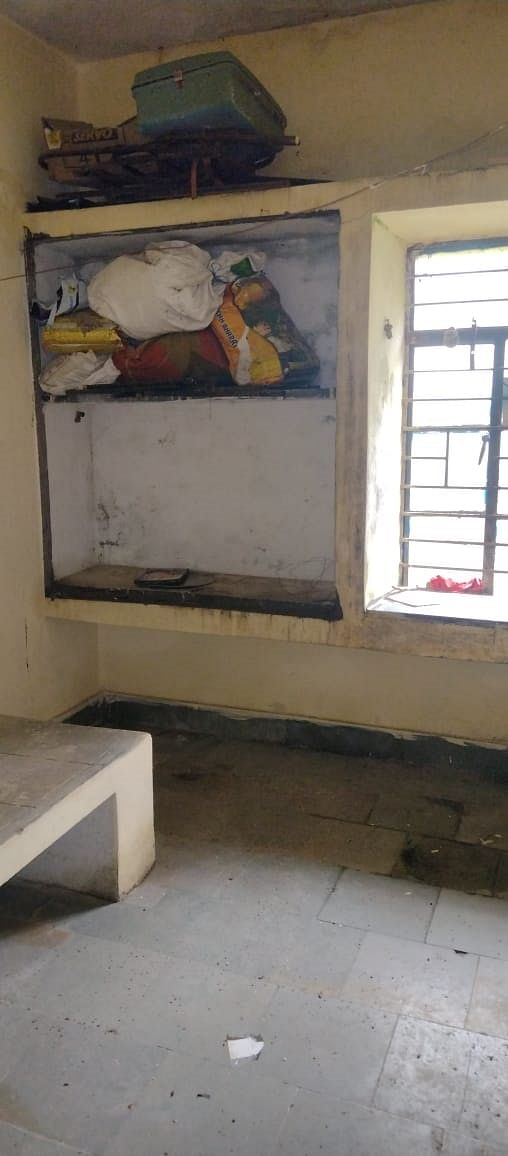 ವಸತಿನಿಲಯದ ಕೊಠಡಿ ಚಿತ್ರಣ