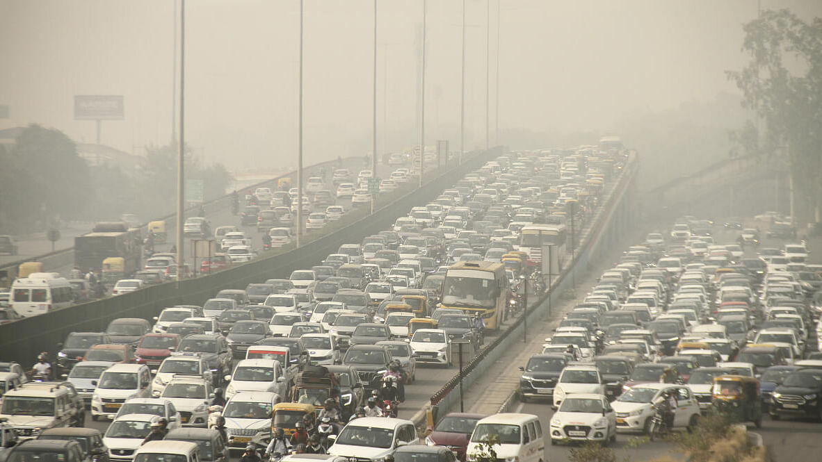 Delhi Air pollution: ನ. 13ರಿಂದ ಸಮ–ಬೆಸ ಸಂಖ್ಯೆಯ ಕಾರುಗಳ ಸಂಚಾರಕ್ಕೆ ಕ್ರಮ