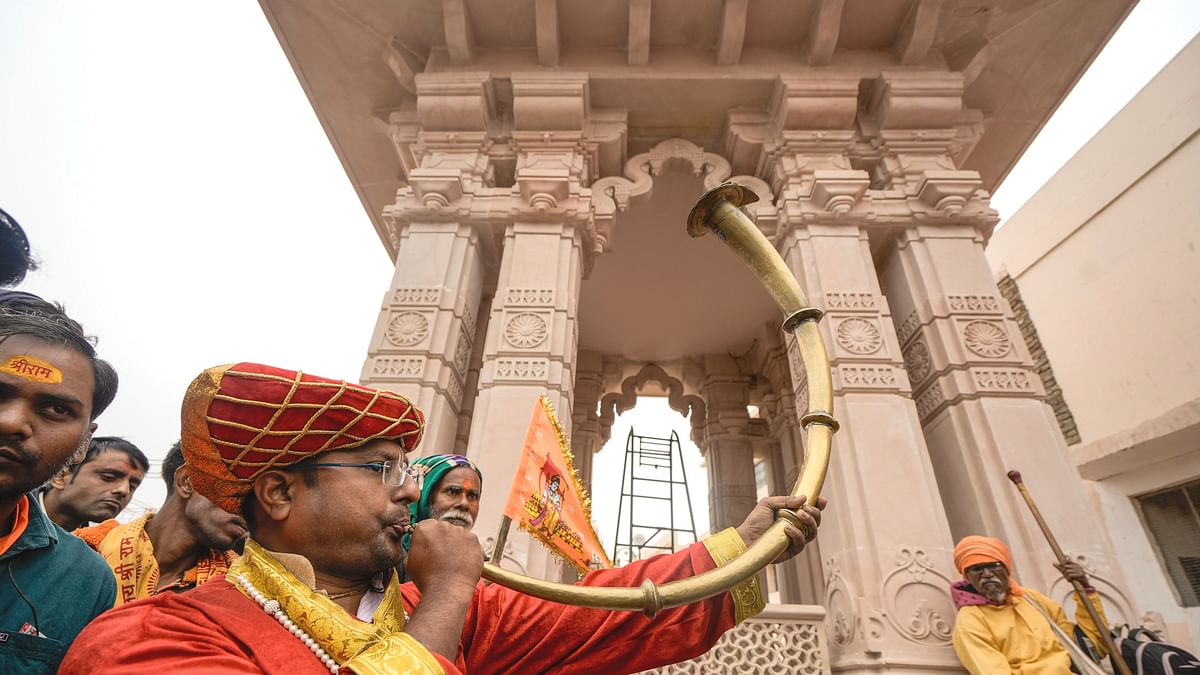 PHOTOS | ರಾಮ ಮೂರ್ತಿ ಪ್ರಾಣ ಪ್ರತಿಷ್ಠಾಪನೆಗೆ ದಿನಗಣನೆ: ಅಯೋಧ್ಯೆಯಲ್ಲಿ ಸಂಭ್ರಮ