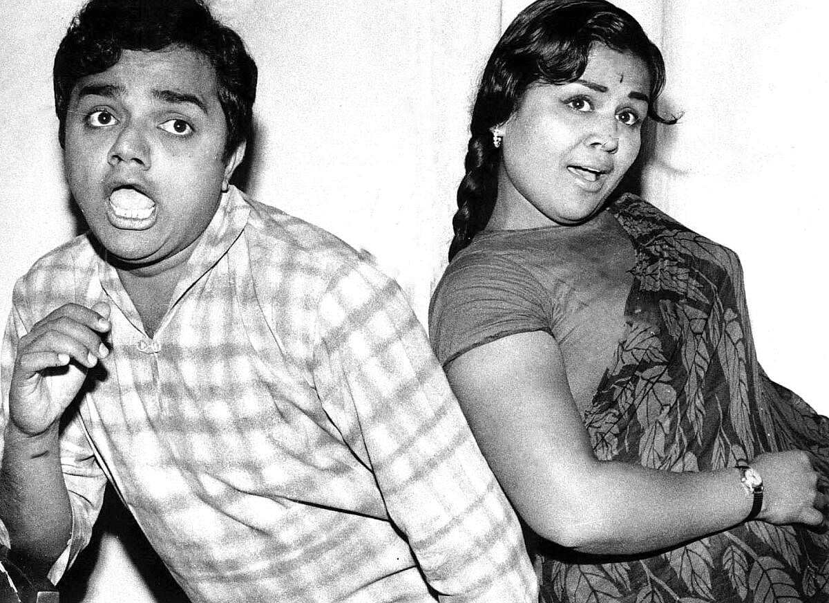 Kannada actor Dwarakeesh seen with co actress B Jaya in a film Photo_DH/PV Archives