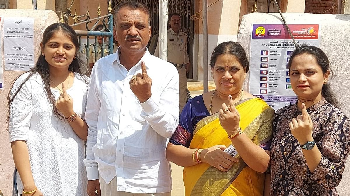 Lok Sabha Polls Karnataka LIVE | ಮತದಾನ ಅಂತ್ಯ– ಬಹುತೇಕ ಶಾಂತಿಯುತ