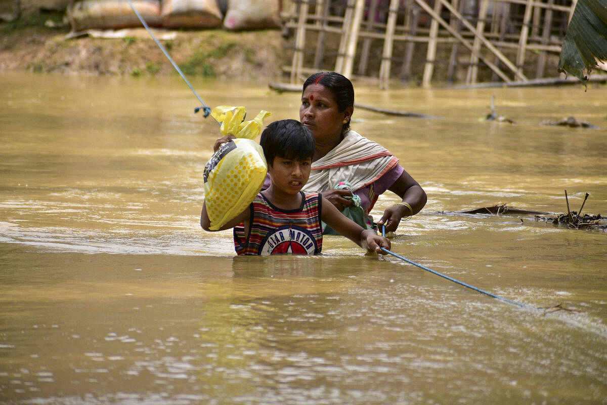 Assam flood: ಮುಂದುವರಿದ ಪ್ರವಾಹ ಪರಿಸ್ಥಿತಿ; 6 ಲಕ್ಷ ಜನರಿಗೆ ತೊಂದರೆ