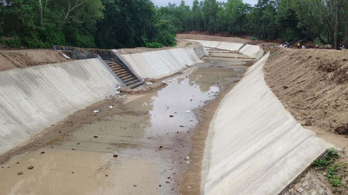 ಹಾರಂಗಿ ನಾಲೆ ಆಧುನೀಕರಣ ಕಾಮಗಾರಿ ಕೈಗೊಂಡಿರುವುದು