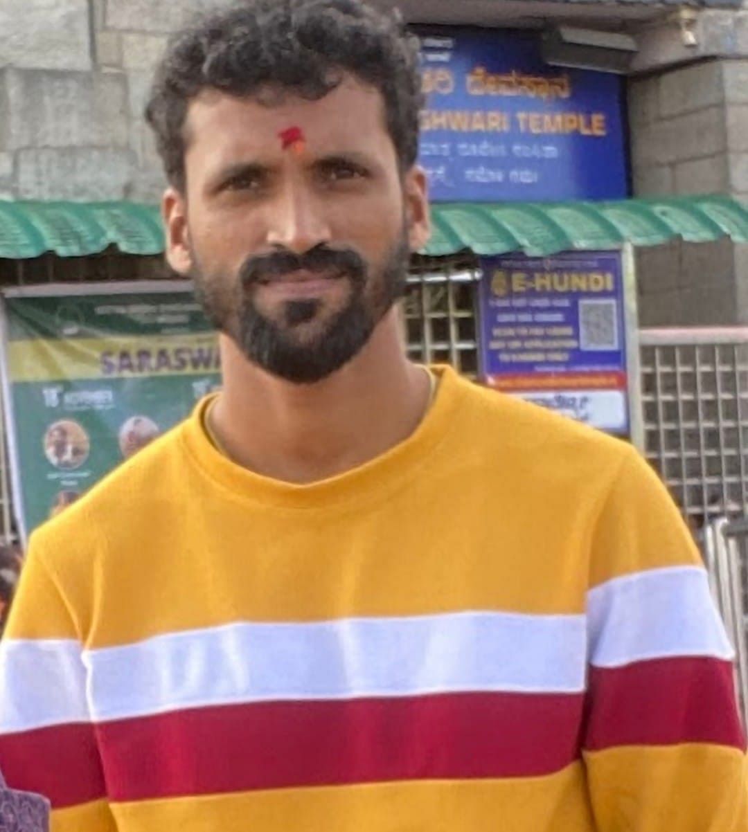 ರಕ್ಷಿತ್ ಮುತ್ತತ್ತಿ ನಿವಾಸಿ