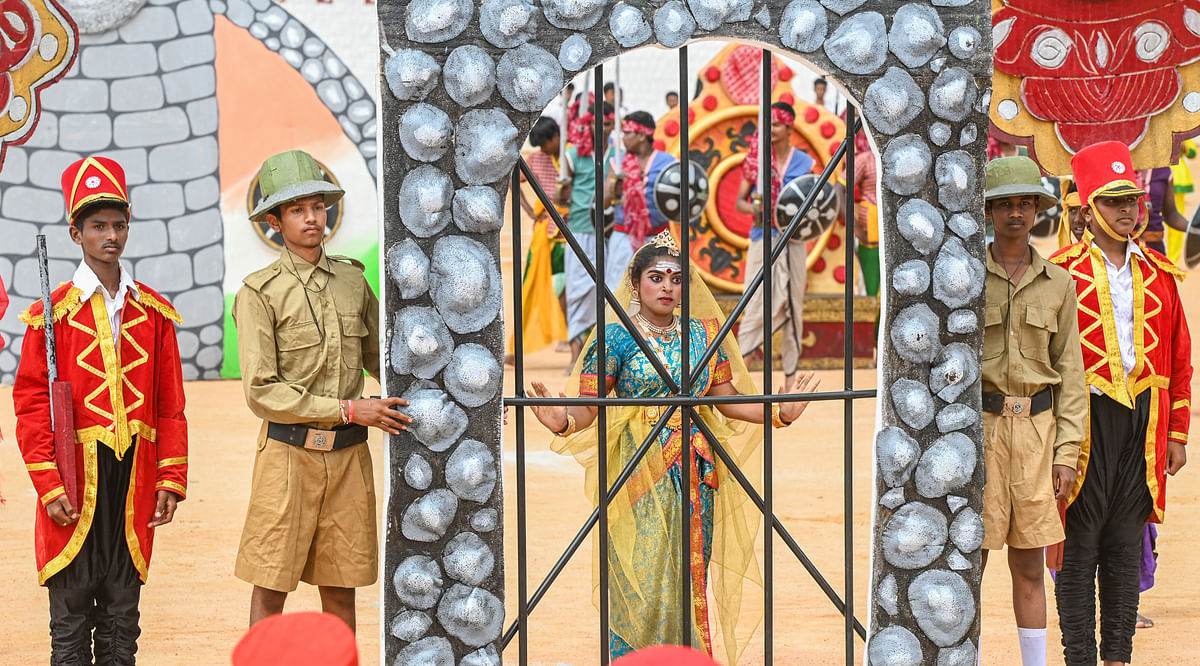 ಸರ್ಕಾರಿ ಪದವಿಪೂರ್ವ ಕಾಲೇಜಿನ ವಿದ್ಯಾರ್ಥಿಗಳು