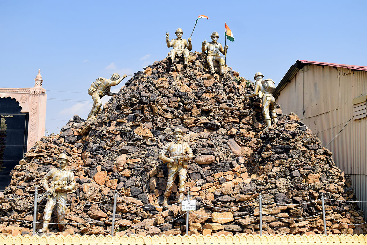 ಕಾರ್ಗಿಲ್‌ ಮಾದರಿ - ಆಪರೇಷನ್ ವಿಜಯ್ ನೆನಪಿನ ಸ್ಮಾರಕ