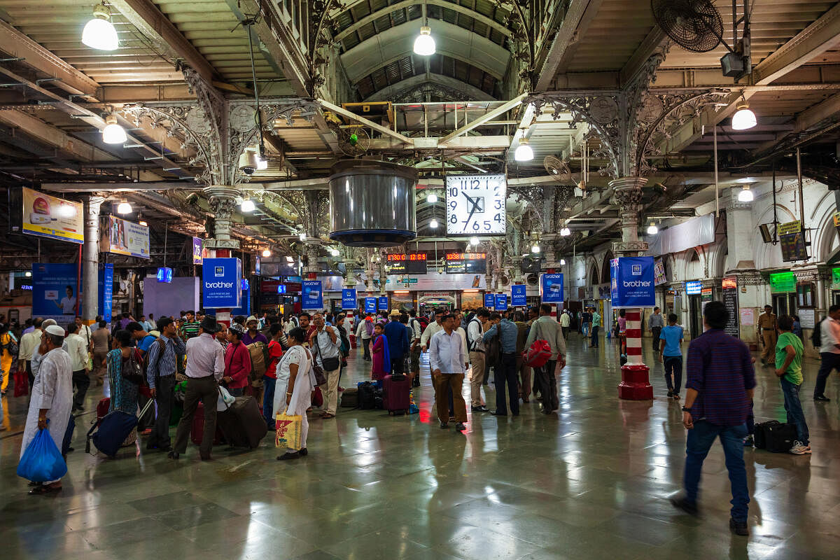 ಮುಂಬೈನ ಸಿಎಸ್‌ಟಿಯ ಒಳನೋಟ