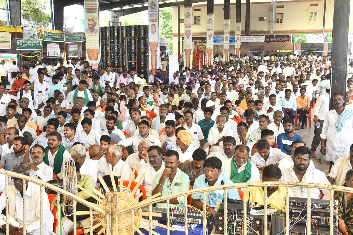 ರೈತ ದಸರಾ ಕಾರ್ಯಕ್ರಮದಲ್ಲಿ ಪಾಲ್ಗೊಂಡಿದ್ದ ರೈತರು