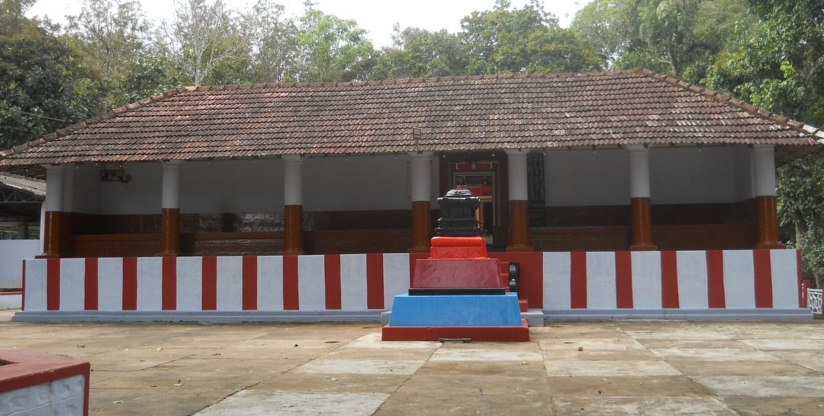 ಗುಹ್ಯ ಅಗಸ್ತ್ಯೇಶ್ವರ ದೇವಾಲಯ