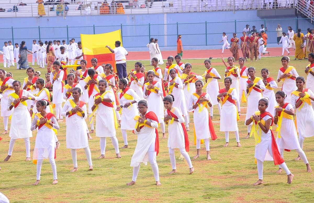 ಶಾಲಾ ಮಕ್ಕಳಿಂದ ಸಾಂಸ್ಕೃತಿಕ ಕಾರ್ಯಕ್ರಮ