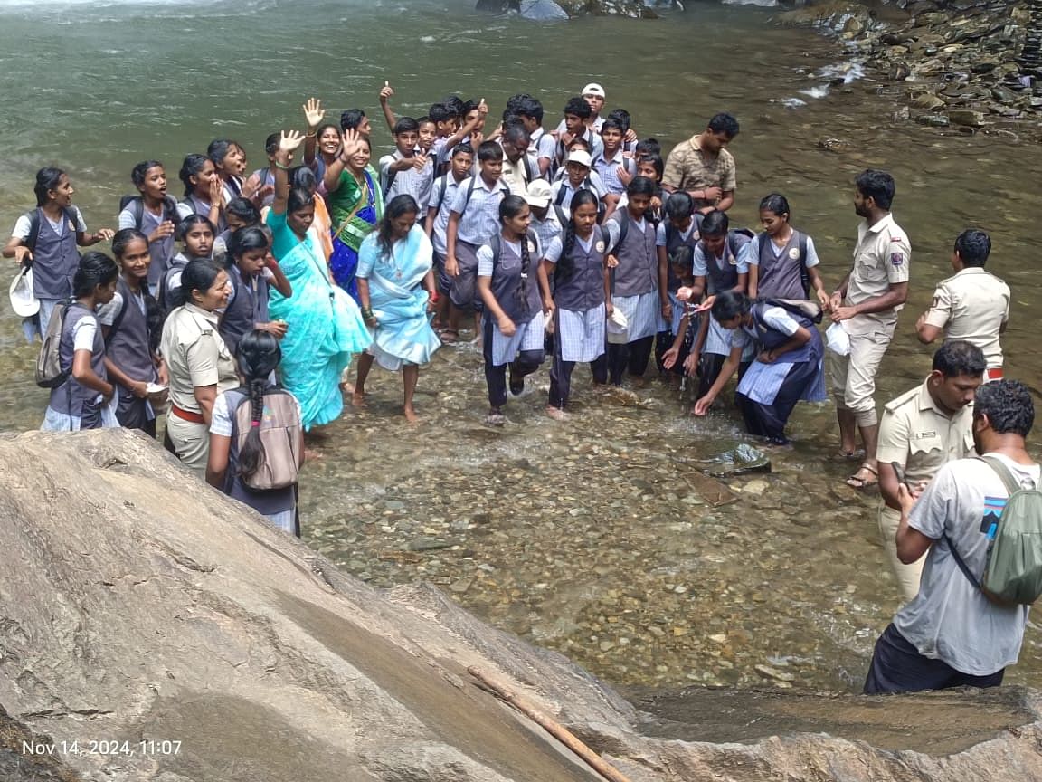 ನದಿಗಳ ಮಹತ್ವಗಳ ಬಗ್ಗೆ ಮಾಹಿತಿ ಪಡೆದ ವಿದ್ಯಾರ್ಥಿಗಳು