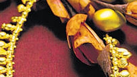 ಬೆಂಗಳೂರಿನಲ್ಲಿ  ₹75 ಸಾವಿರ ದಾಟಿದ ಚಿನ್ನದ ದರ 