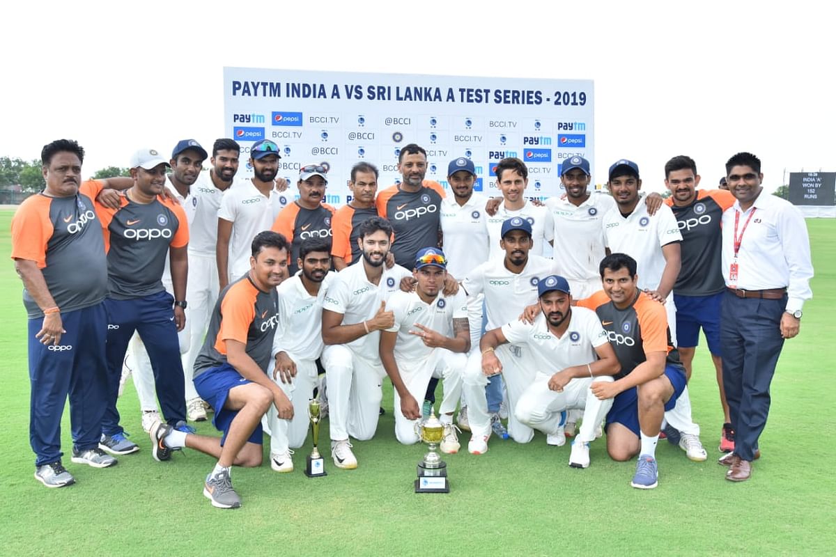 ಟೆಸ್ಟ್‌ ಕ್ರಿಕೆಟ್: ಶ್ರೀಲಂಕಾ ವಿರುದ್ಧ ಗೆದ್ದ ಭಾರತ 'ಎ' ತಂಡಕ್ಕೆ ಪ್ರಶಸ್ತಿ 