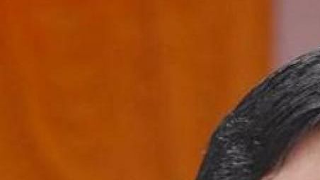 ಭರವಸೆ ಈಡೇರಿಕೆ ಗೊಂದಲದ ಗೂಡು, ಕಣ್ಣೊರೆಸುವ ತಂತ್ರ: ಕೇಂದ್ರ ಸಚಿವ ಜೋಶಿ ವ್ಯಂಗ್ಯ
