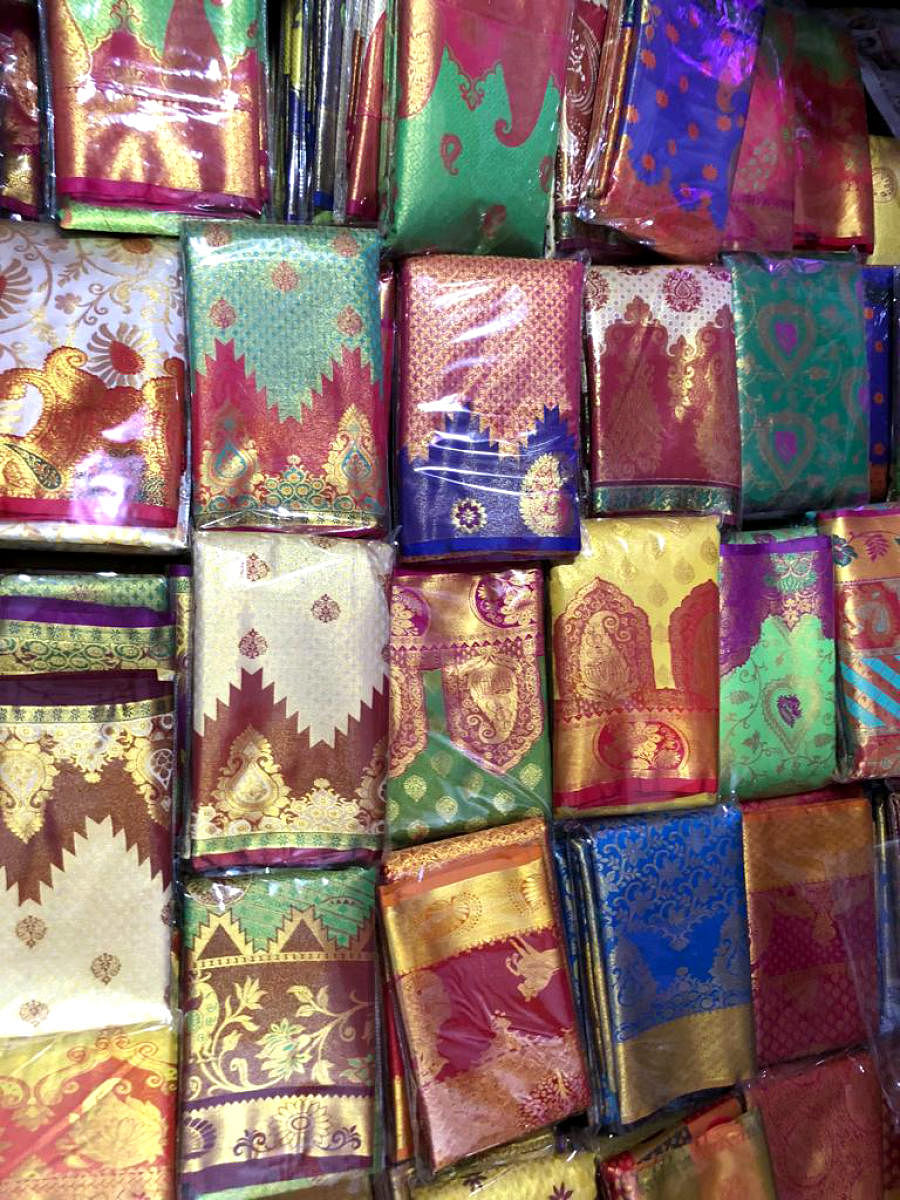 ದೊಡ್ಡಬಳ್ಳಾಪುರ |ಈ ಬದುಕೇ ಅಕ್ಷಯಾಂಬರ, ಸಮುದಾಯಗಳಿಗೆ ಪಲ್ಲಟಗೊಂಡ ನೇಕಾರಿಕೆ ಕಸುಬು