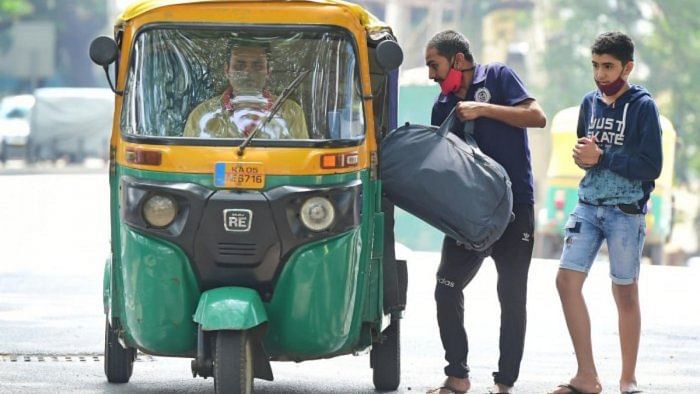 ಬೆಂಗಳೂರಿನಲ್ಲಿ ಆಟೊ ಪ್ರಯಾಣ ಶೀಘ್ರ ದುಬಾರಿ: 8 ವರ್ಷಗಳ ಬಳಿಕ ದರ ಏರಿಕೆ ಪ್ರಸ್ತಾವ