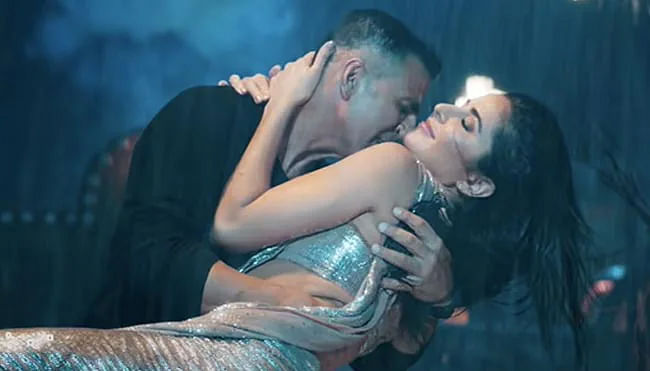 ಹಾಡು ನೋಡಿ: ಸೂರ್ಯವಂಶಿಯಲ್ಲೂ ’ಟಿಪ್...ಟಿಪ್‌...ಬರಸಾ’ ಗುನುಗು 
