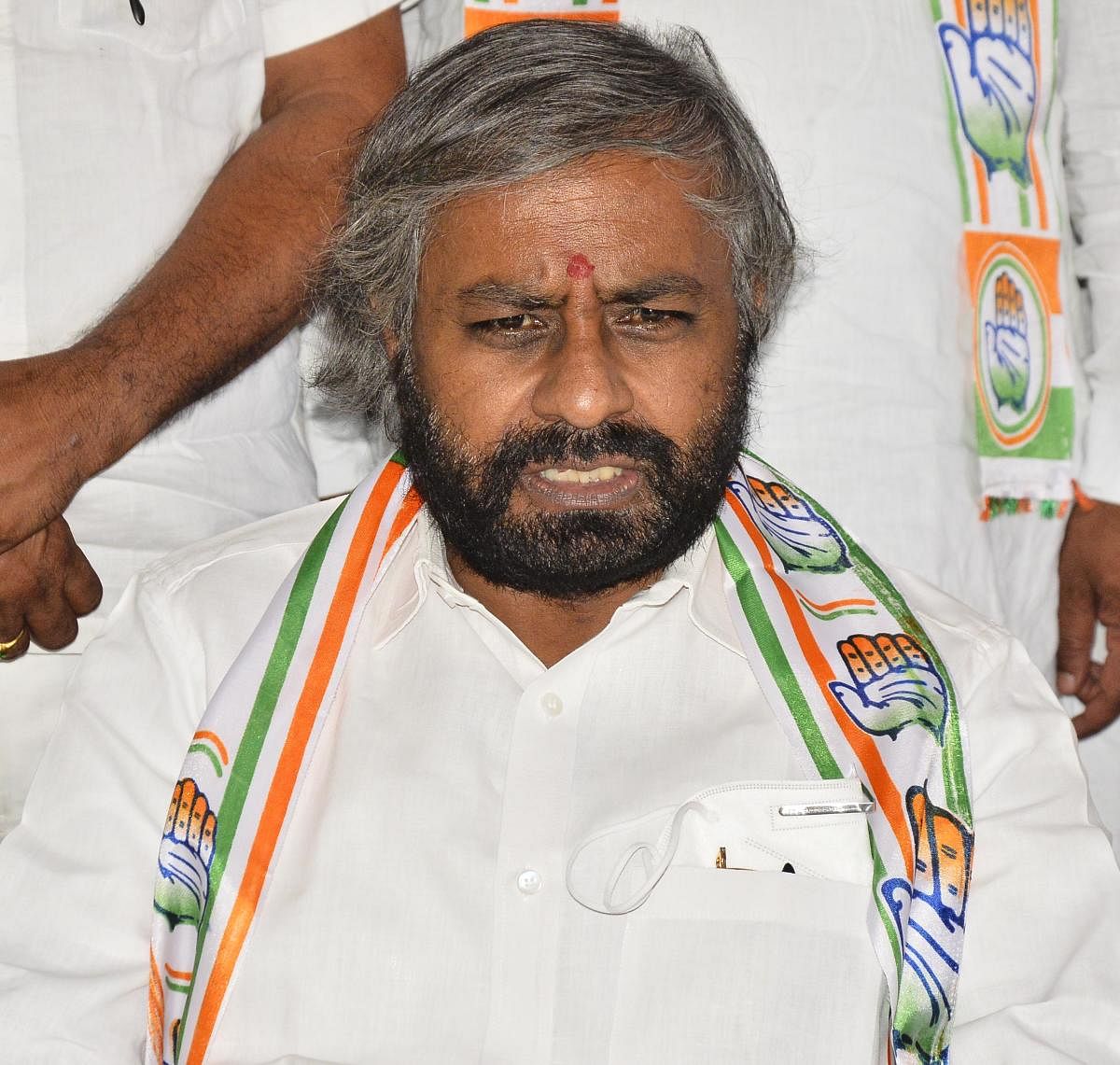 ಅನುದಾನ ಬಿಡುಗಡೆಗೆ ಕಮಿಷನ್: ಈಶ್ವರ ಖಂಡ್ರೆ ಆರೋಪ