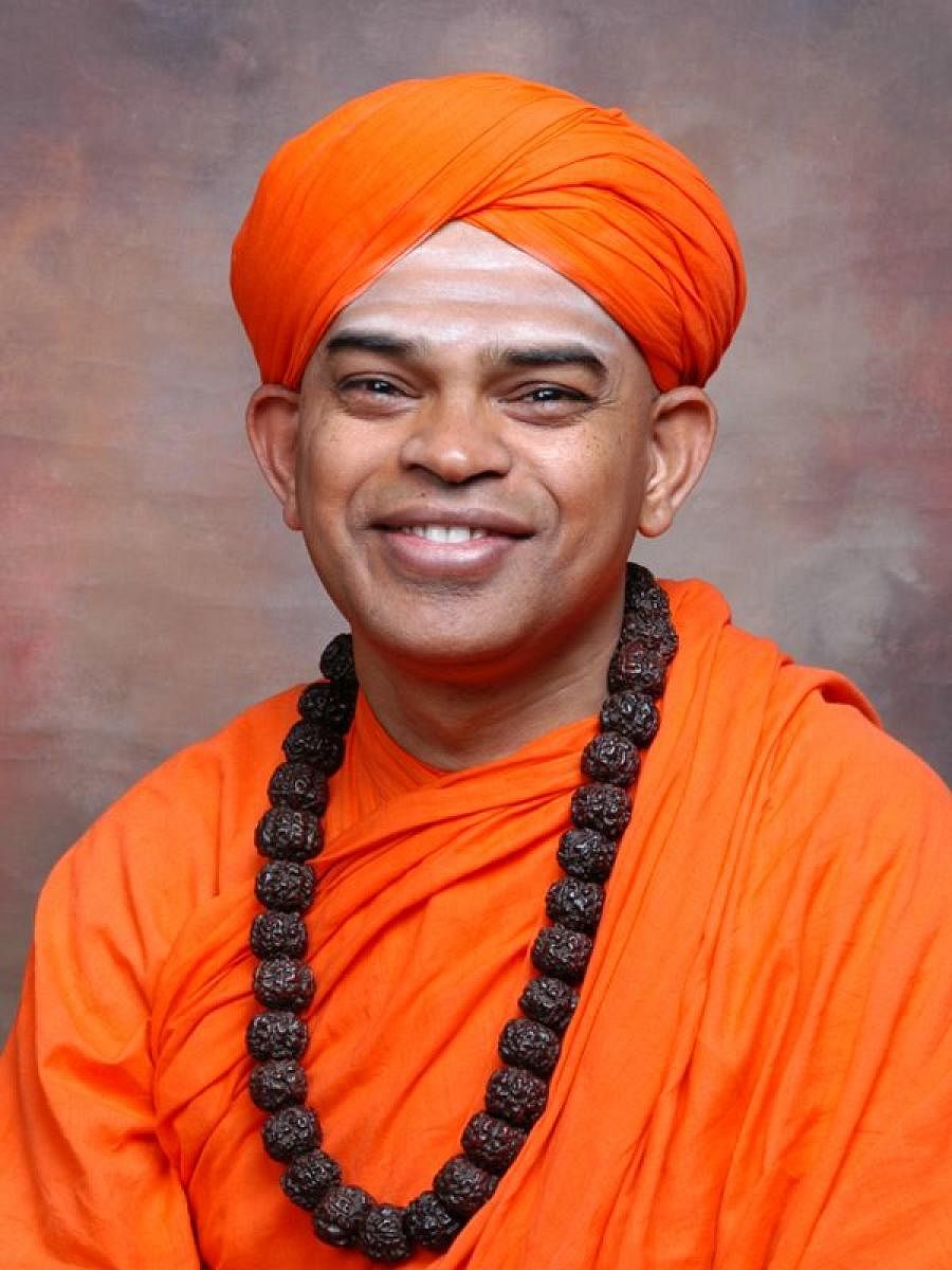<em><strong>ಶಿವಮೂರ್ತಿ ಮುರುಘಾ ಶರಣರು</strong></em>