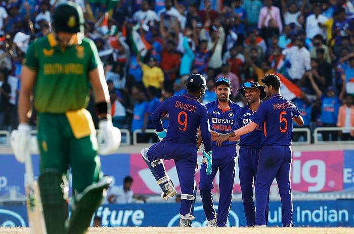 IND vs SA 2nd ODI: ಭಾರತಕ್ಕೆ 279 ರನ್ ಗೆಲುವಿನ ಗುರಿ 