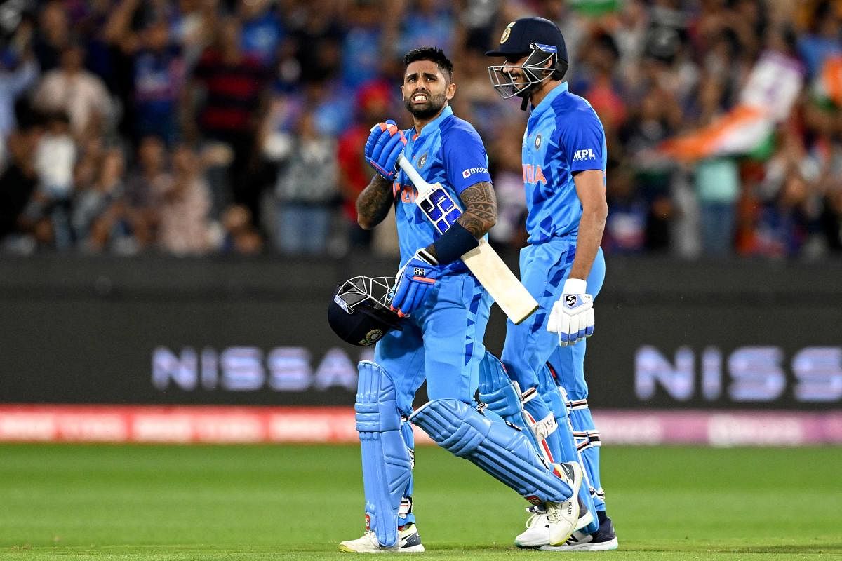 ICC T20 World Cup| ರಾಹುಲ್‌, ಸೂರ್ಯಕುಮಾರ್‌ ಮಿಂಚು: 186 ರನ್ ಗಳಿಸಿದ ಭಾರತ 