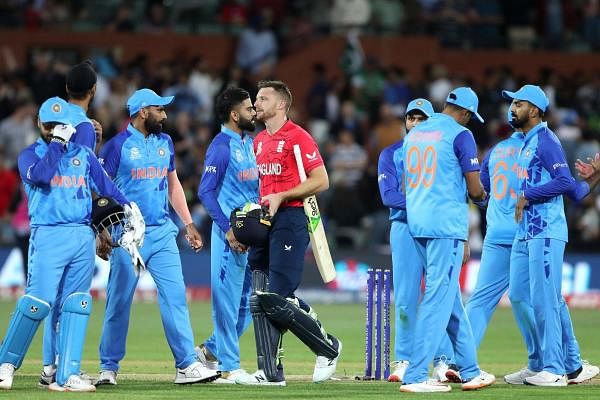 T20 WC: ಭಾರತ–ಇಂಗ್ಲೆಂಡ್‌ ಪಂದ್ಯ ವೀಕ್ಷಣೆಗೆ ಕೋರ್ಟ್‌ಗೆ ರಜೆ ಮಾಡಿದ ವಕೀಲರು