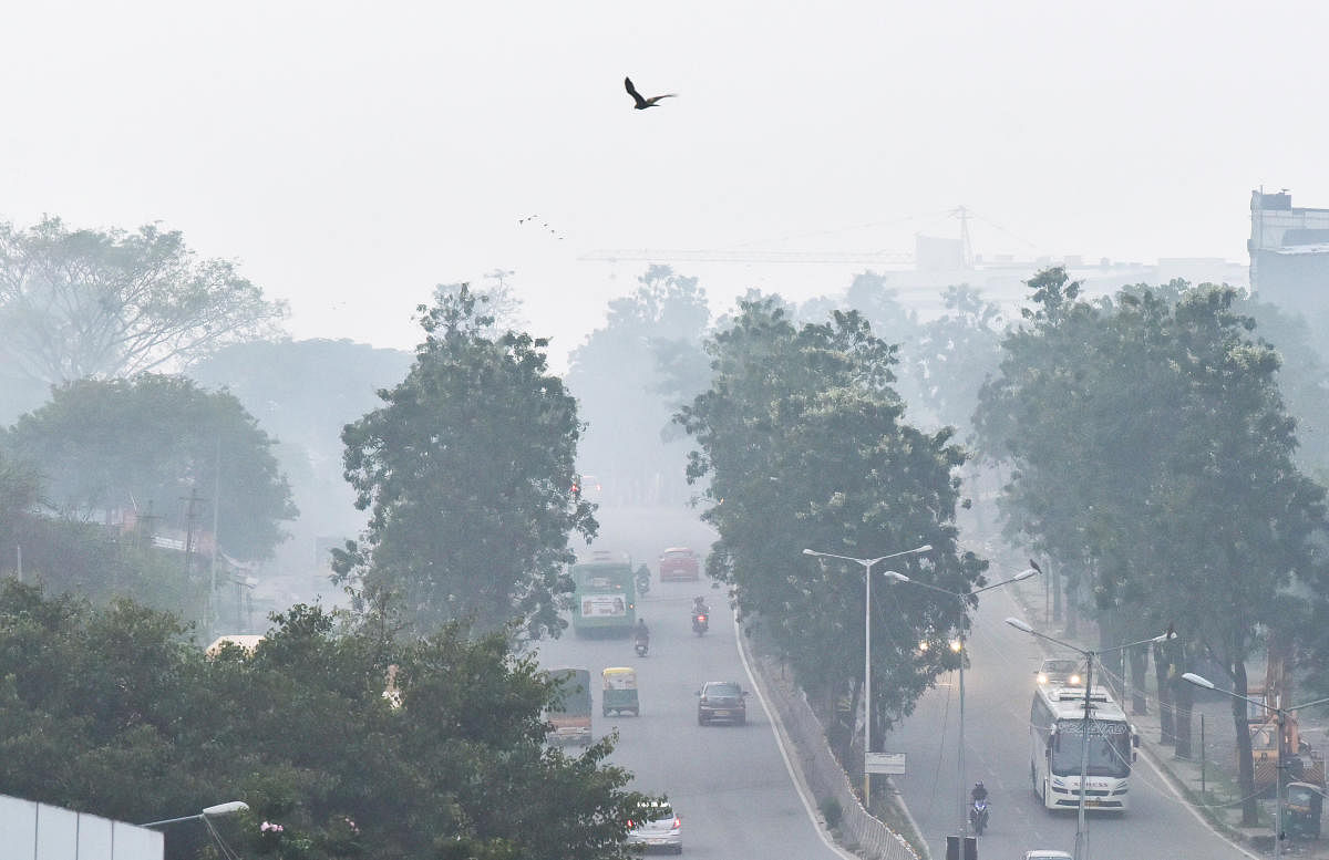 ಬೆಂಗಳೂರು: ನಗರದ ಗಾಳಿ ಗುಣಮಟ್ಟ ಕುಸಿತ, ವಾತಾವರಣದಲ್ಲಿ ತೇವಾಂಶ ಹೆಚ್ಚಳ