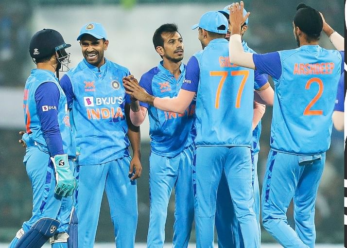 IND v NZ T20: ಭಾರತದ ಸಾಂಘಿಕ ದಾಳಿಗೆ ಕಿವೀಸ್ ತತ್ತರ; ಗೆಲುವಿಗೆ 100 ರನ್ ಗುರಿ
