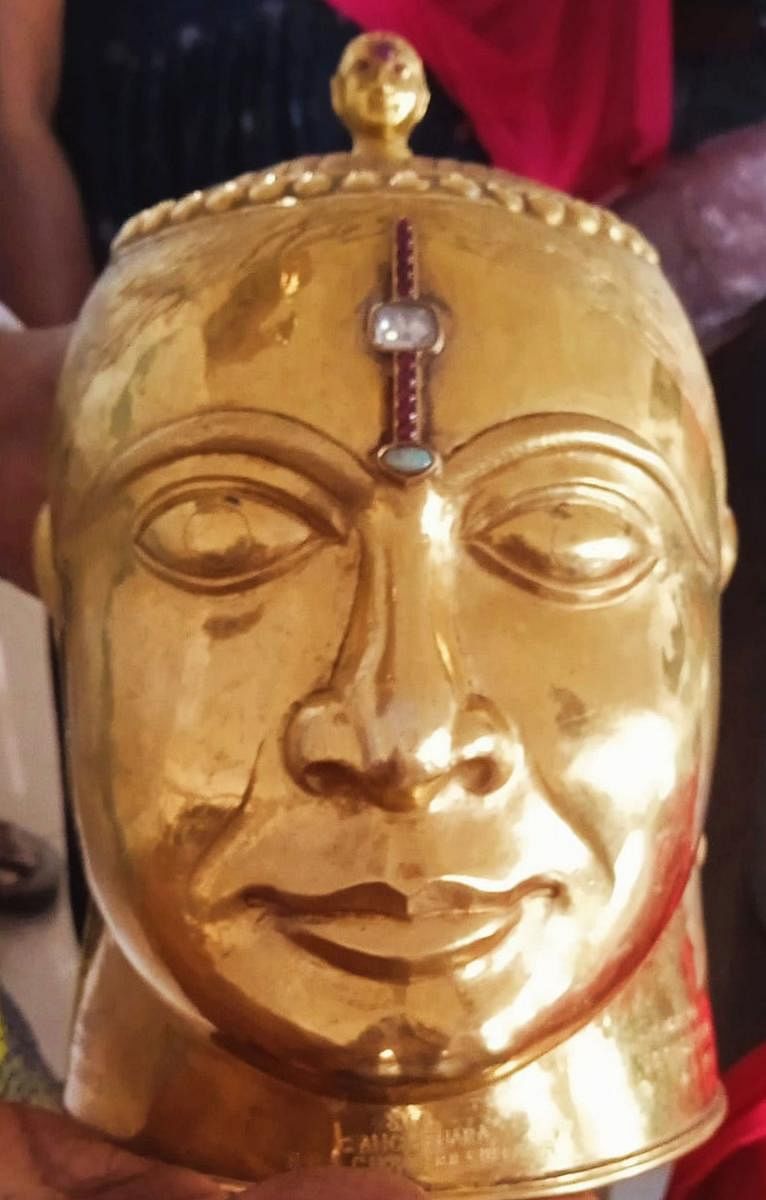 ಶ್ರೀರಂಗಪಟ್ಟಣ| ಶಿವರಾತ್ರಿ: ‘ಚಿನ್ನದ ಕವಚ’ ಧರಿಸುವ ಗಂಗಾಧರೇಶ್ವರ