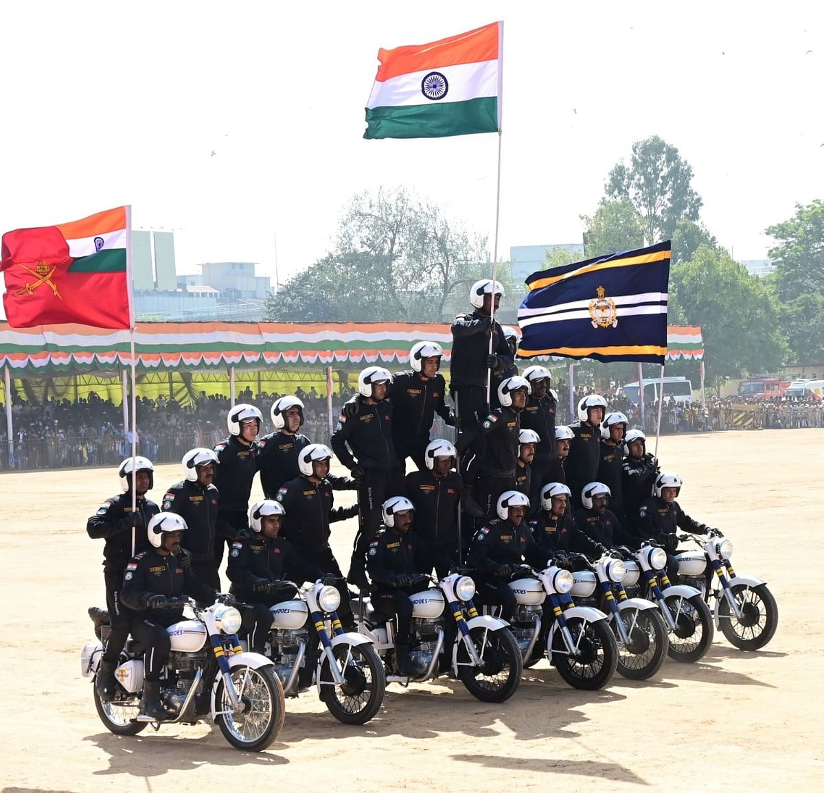 PHOTOS | Republic Day: ಮಾಣೆಕ್ ಷಾ ಪರೇಡ್ ಮೈದಾನದಲ್ಲಿ ಬೈಕ್ ಕಸರತ್ತು