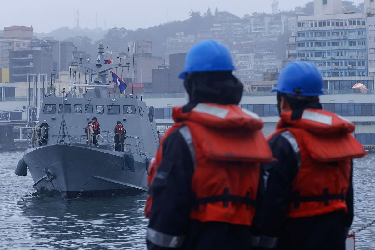 A Taiwanese Kuang Hua VI-class missile boat is seen at the port in Keelung, Taiwan April 7, 2023. REUTERS/Ann Wang