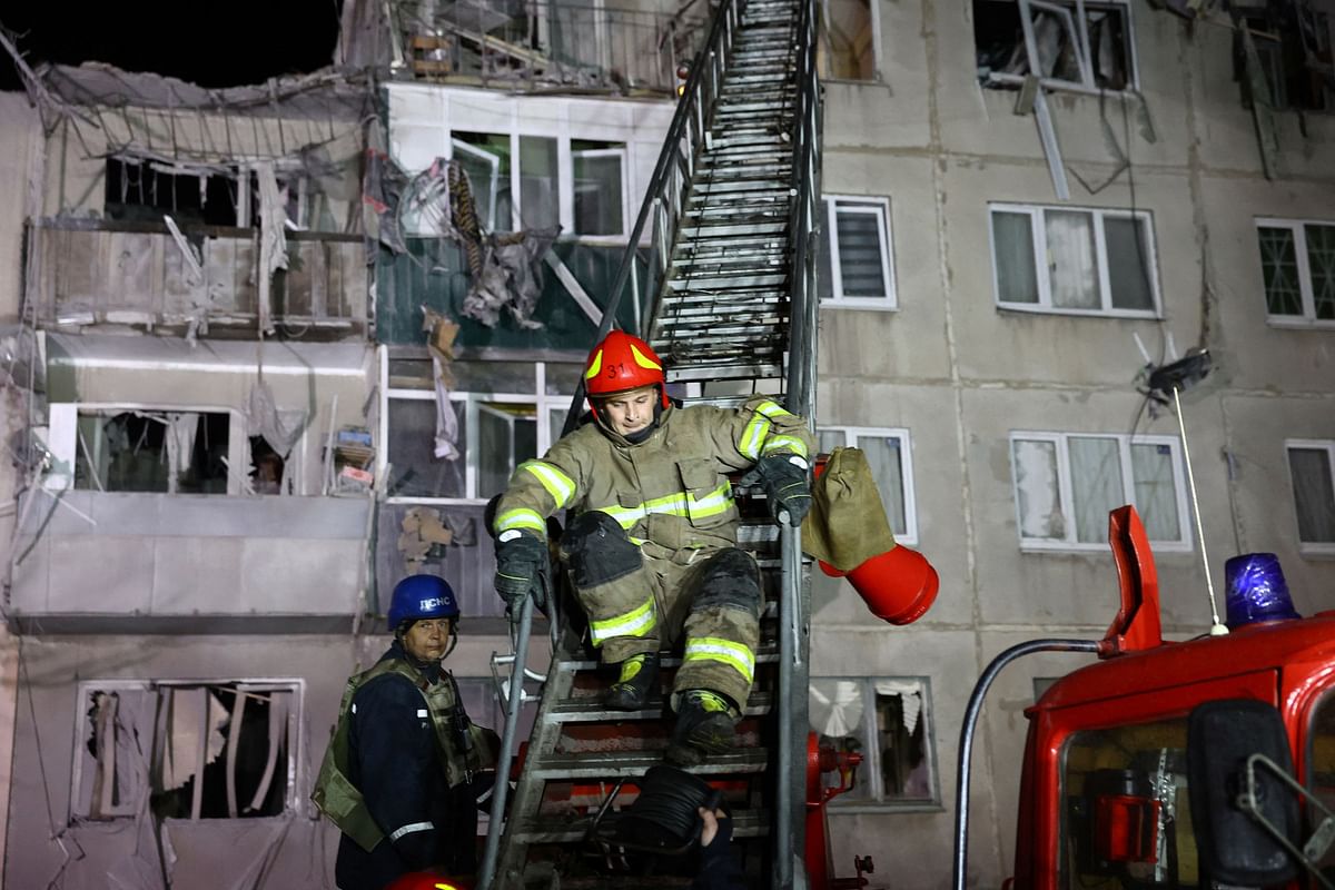 Firefighters work at a site of a Russian military strike, amid Russia's attack on Ukraine, in Sloviansk, Donetsk region, Ukraine April 14, 2023. REUTERS/Kai Pfaffenbach