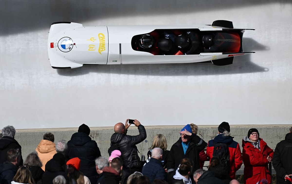 Bobsleigh - IBSF Bobsleigh World Championships - VELTINS-EisArena, Winterberg, Germany - March 2, 2024 China's Chunjian Li, Peng Wei, Zilong Zhu and Heng Zhen in action during the 4-man Bobsleigh REUTERS/Annegret Hilse