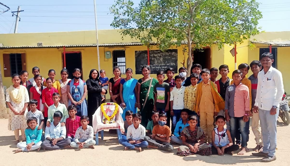 ಸೈದಾಪುರ: ವಿವಿಧೆಡೆ ಅಂಬಿಗರ ಚೌಡಯ್ಯ ಜಯಂತಿ