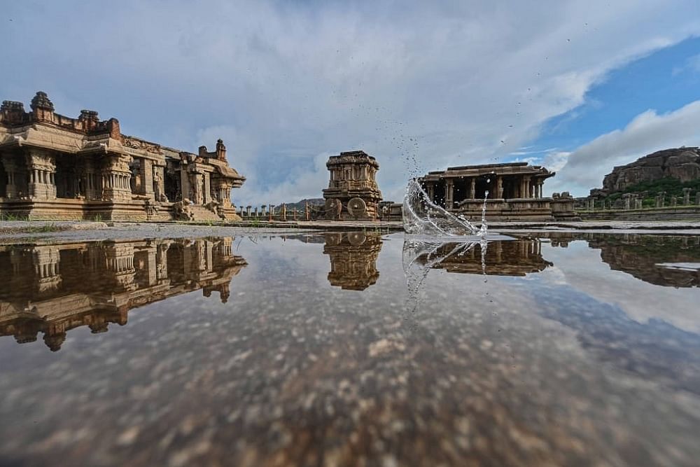 ಹಂಪಿ ಕಲ್ಲಿನ ರಥ, ಸಪ್ತಸ್ವರ ಮಂಟಪ