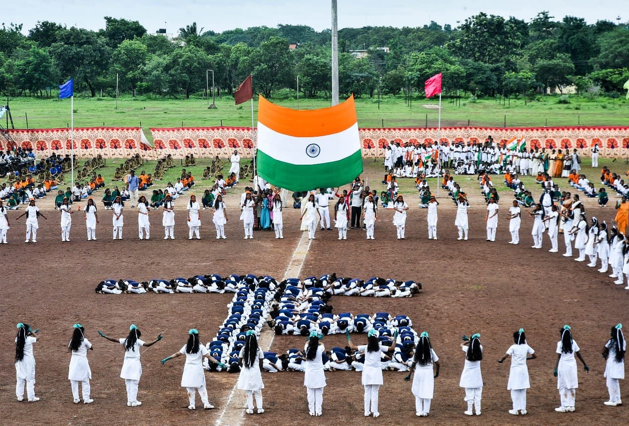 ಕಲಬುರಗಿಯಲ್ಲಿ ಸ್ವಾತಂತ್ರ್ಯದ ಅಮೃತ ಮಹೋತ್ಸವ ಸಂಭ್ರಮ – ಪ್ರಜಾವಾಣಿ ಚಿತ್ರ /ತಾಜುದ್ದೀನ್ ಆಜಾದ್‌