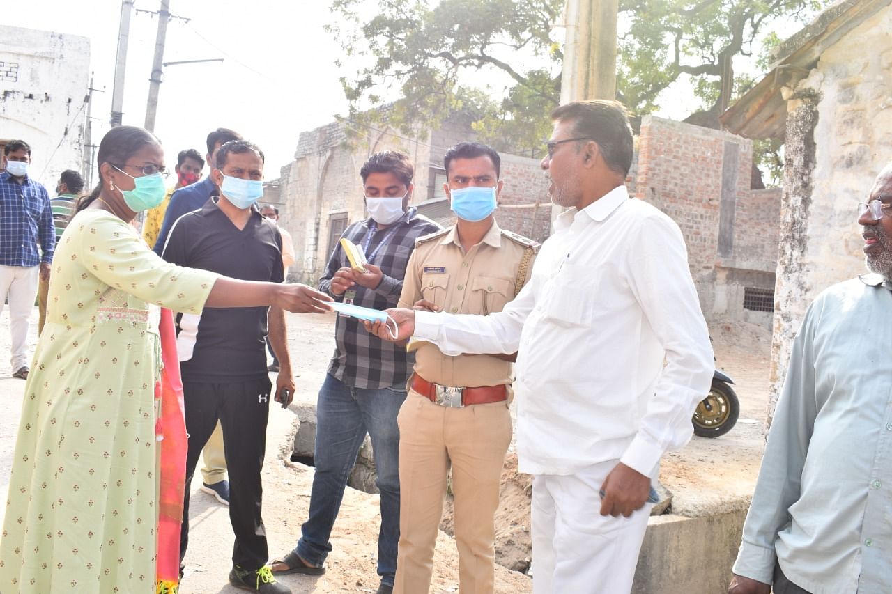 ನಗರ ಪ್ರದಕ್ಷಿಣೆ ಹಾಕಿದ ಜಿಲ್ಲಾಧಿಕಾರಿ, ಎಸ್ಪಿ,