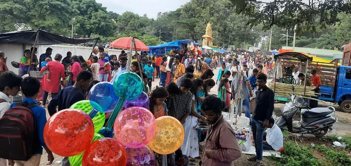 ಮದ್ದೂರು ತಾಲ್ಲೂಕು ಆತ್ಮಲಿಂಗೇಶ್ವರ ಜಾತ್ರೆಯ ನೋಟ