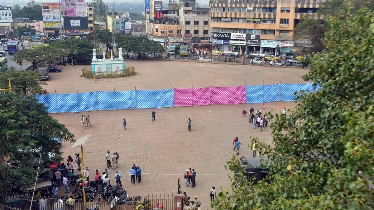 ಹುಬ್ಬಳ್ಳಿಯ ಈದ್ಗಾ ಮೈದಾನ