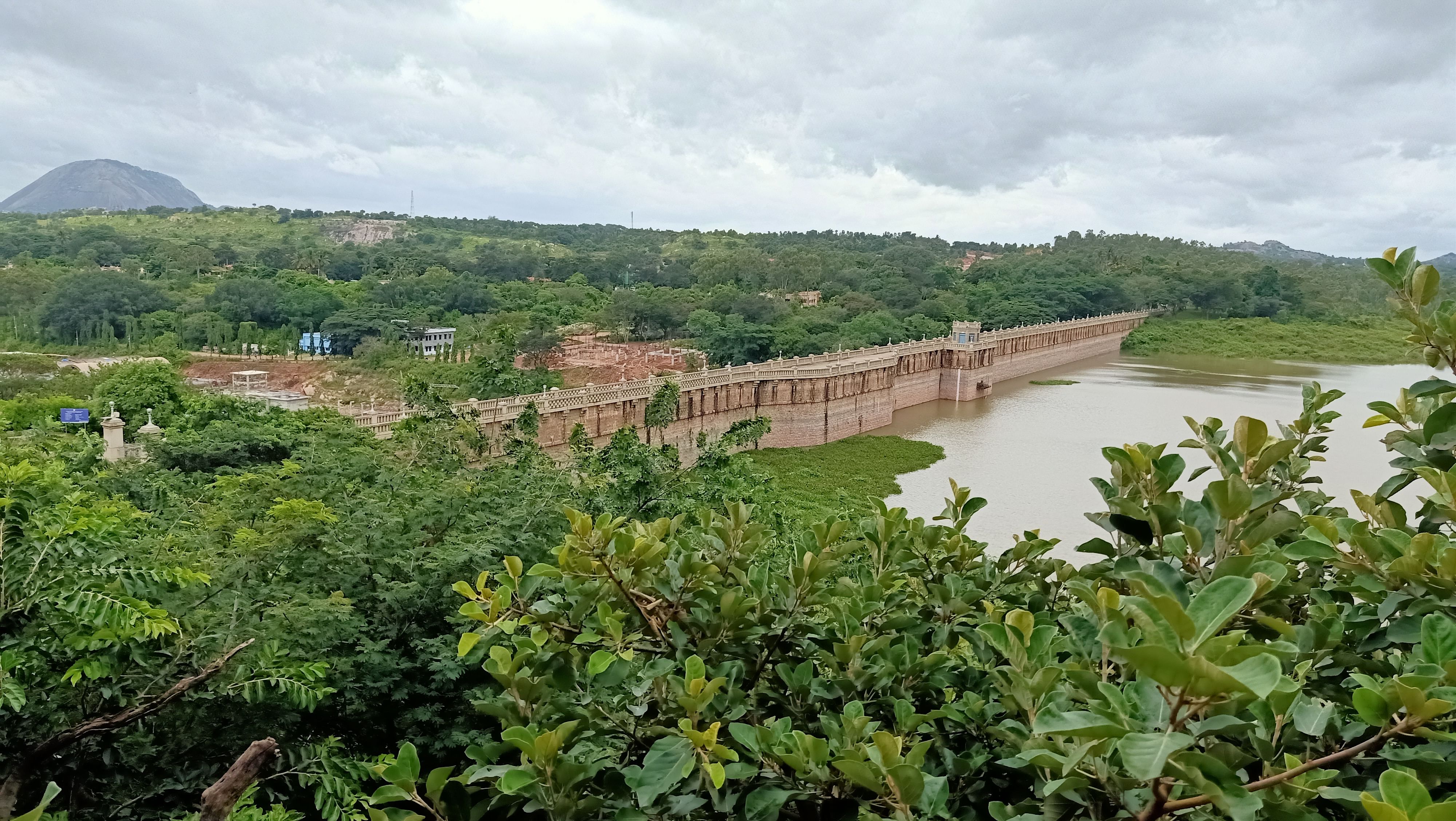 ತಿಪ್ಪಗೊಂಡನಹಳ್ಳಿಯ ಚಾಮರಾಜಸಾಗರ ಜಲಾಶಯ