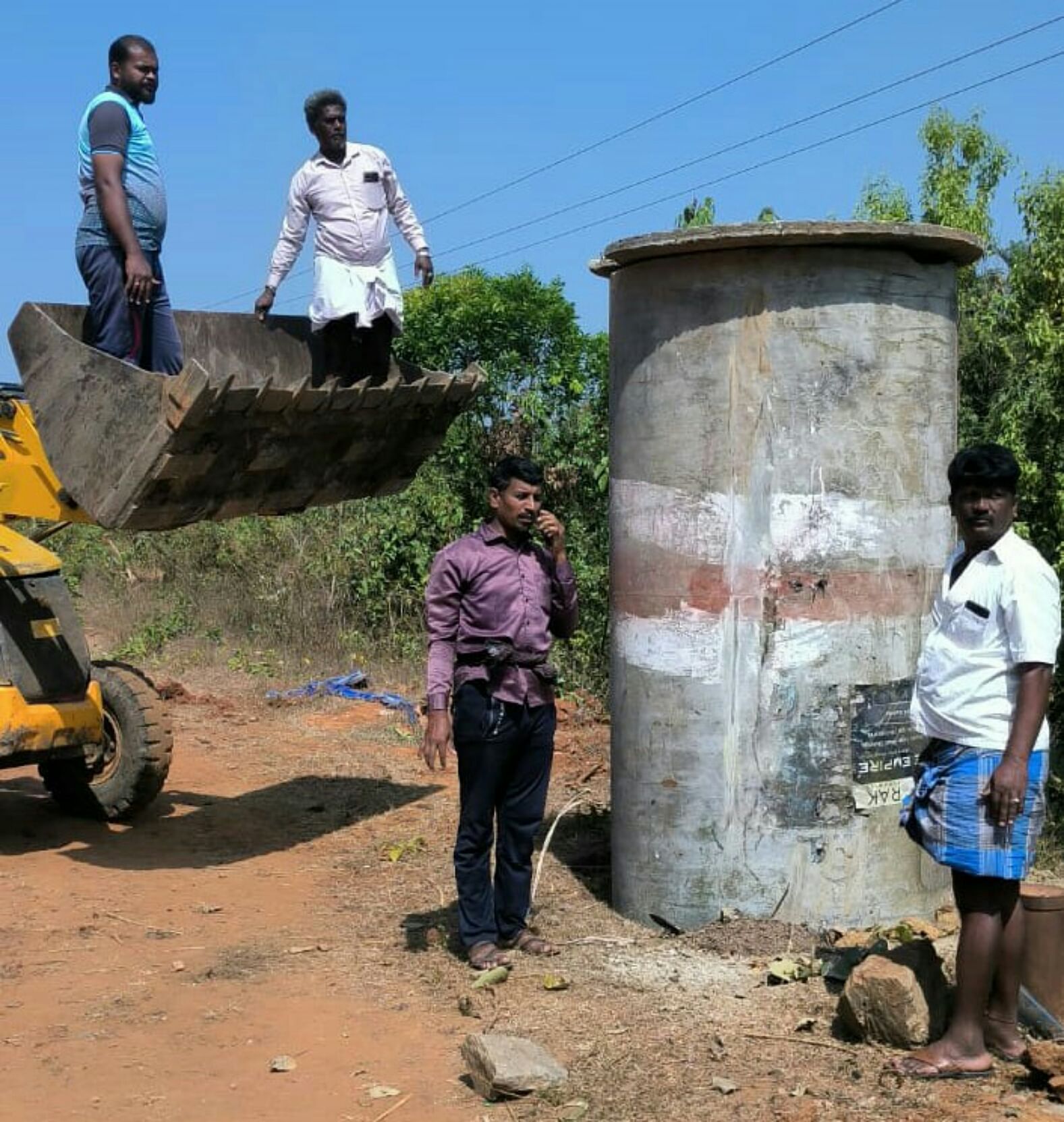 ಕಲ್ಯಾಣ್ ಗ್ರಾಮ ಪಂಚಾಯಿತಿಯಿಂದ ಕುಡಿಯುವ ನೀರಿನ‌ ವ್ಯವಸ್ಥೆ ಕಲ್ಪಿಸಲು ಟ್ಯಾಂಕ್ ನಿರ್ಮಿಸುತ್ತಿರುವುದು