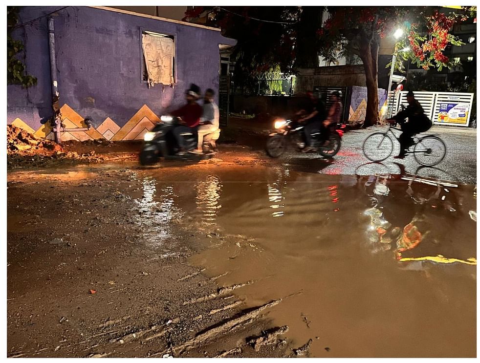 ವಿಭೂತಿಪುರದ ಲೇಕ್‌ ವ್ಯೂ ರಸ್ತೆಯ ದುಃಸ್ಥಿತಿ.