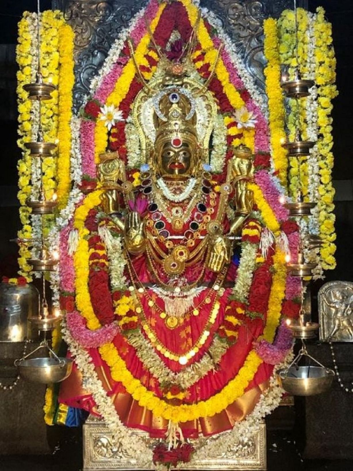 ಅಳ್ವೇಕೋಡಿ ದುರ್ಗಾಪರಮೇಶ್ವರಿ ದೇವಿ