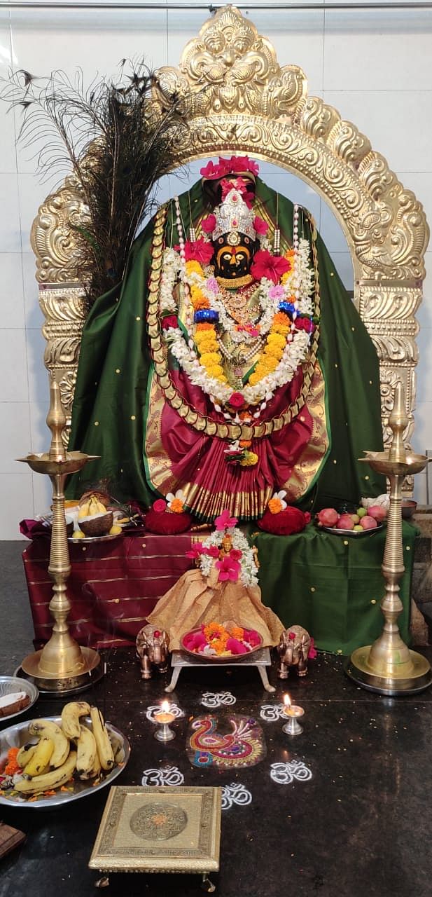 ತುಳಜಾ ಭವಾನಿ ಮೂರ್ತಿ