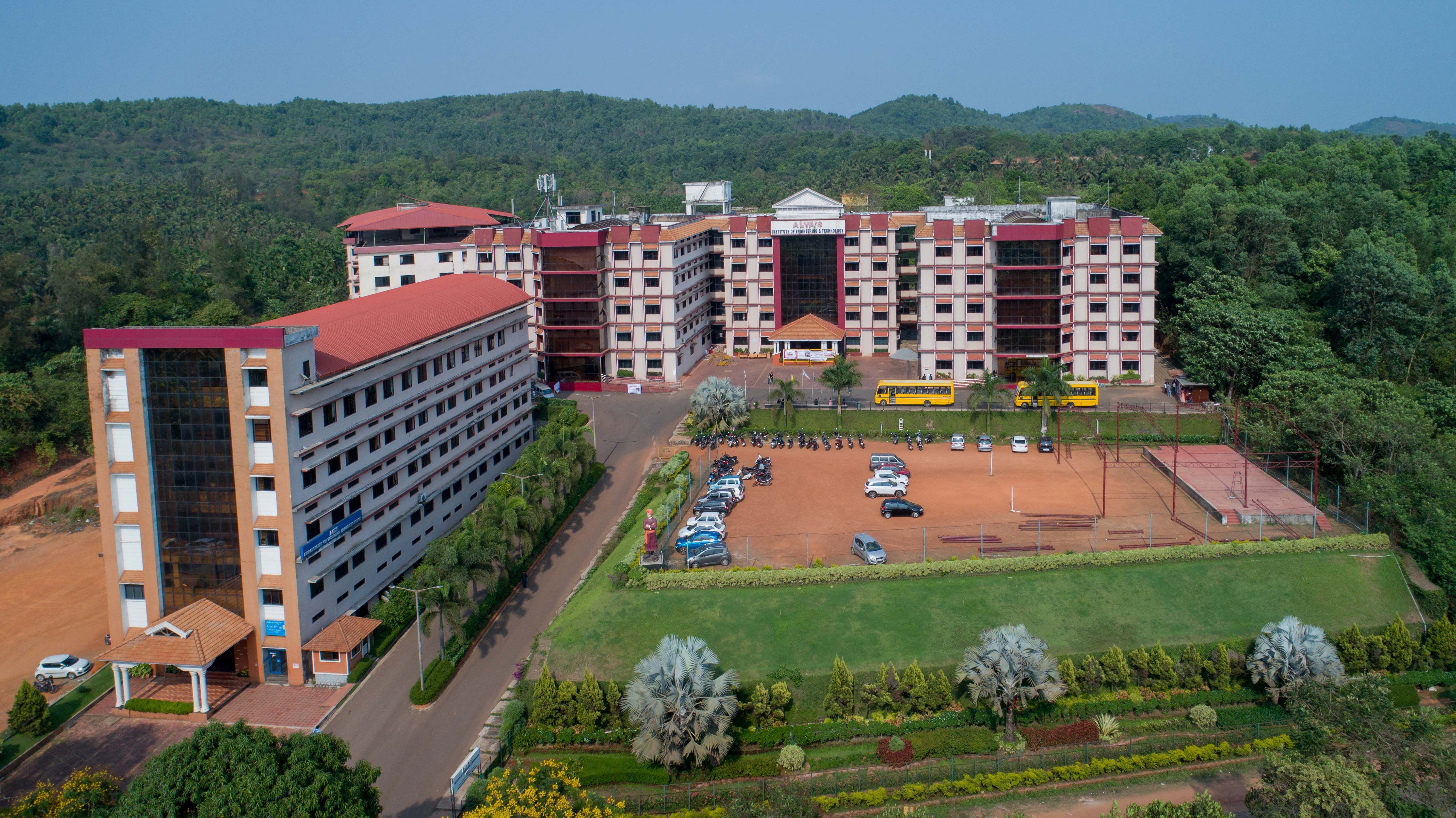 ಮೂಡುಬಿದಿರೆ ಆಳ್ವಾಸ್ ಎಂಜಿನಿಯರಿಂಗ್ ಕಾಲೇಜು